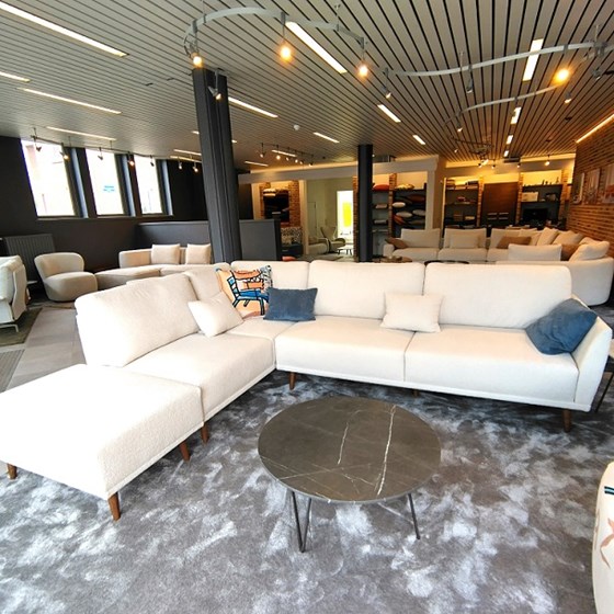 Korinto MOOIE DESIGN HOEKZETEL SOLDEN SHOWROOMMODEL zetelboetiek steenokkerzeel design zetels